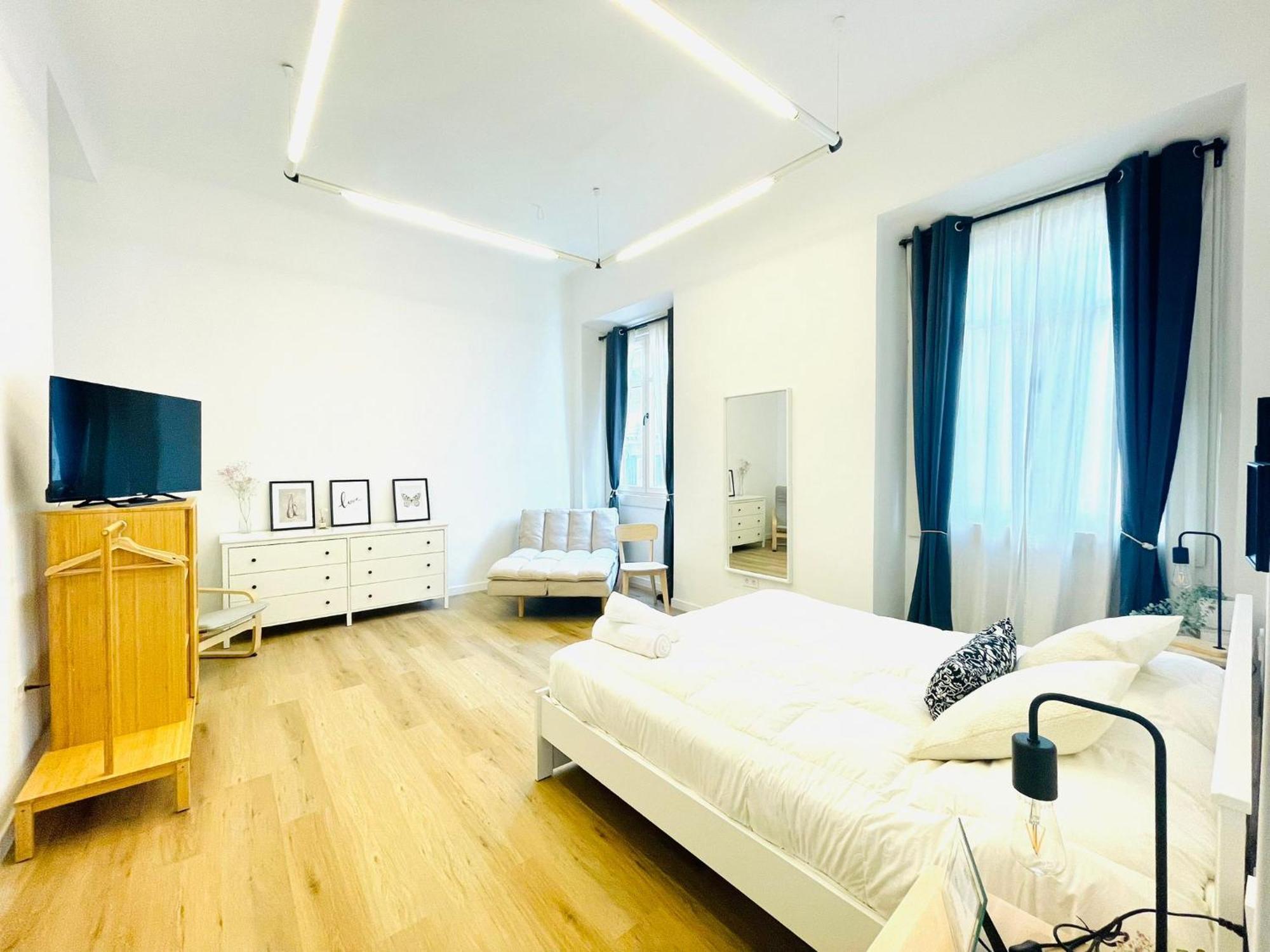 Suites Larios Málaga Exteriör bild